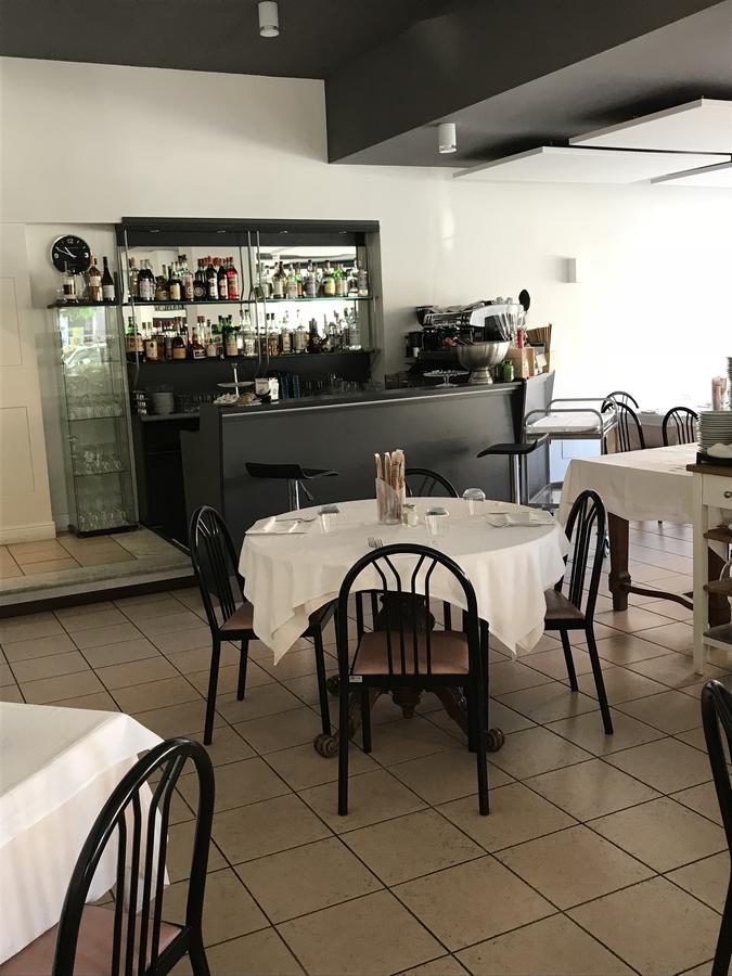 Albergo Anita Алассио Экстерьер фото